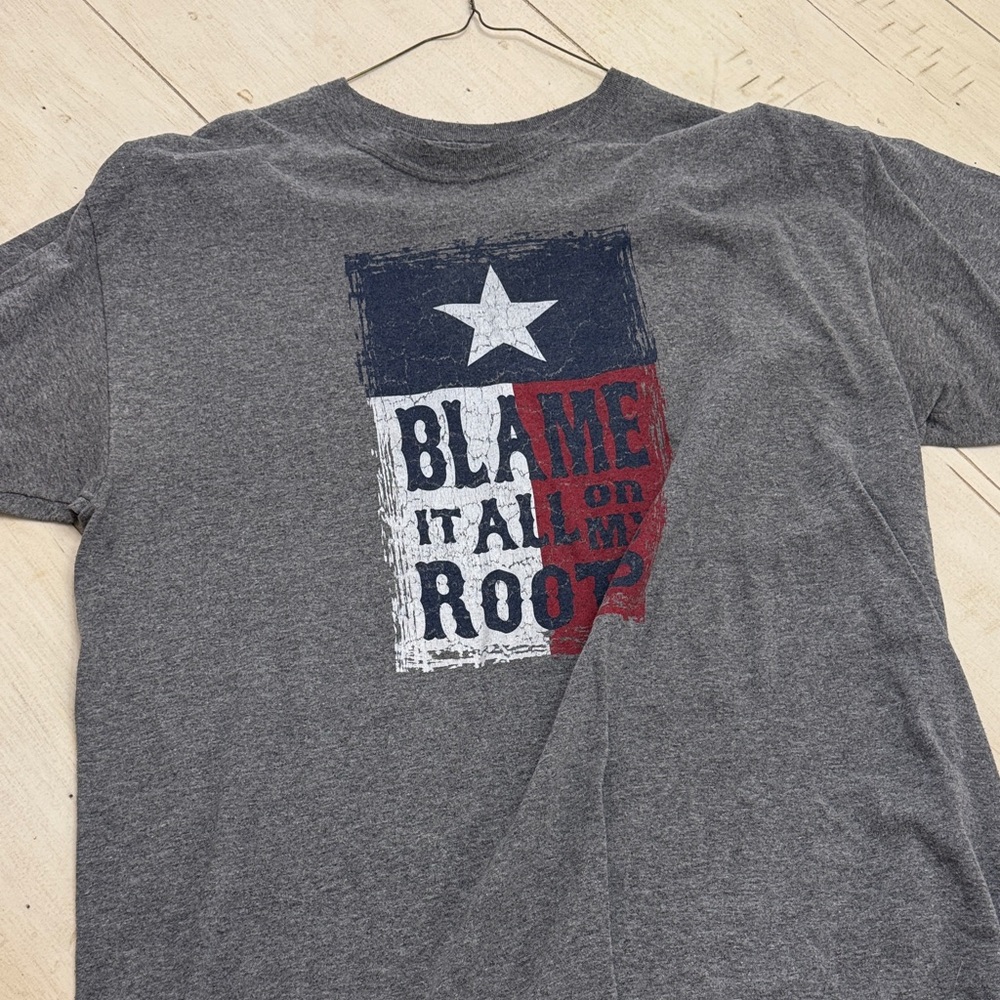 Gray Graphic T-Shirt with Star Design